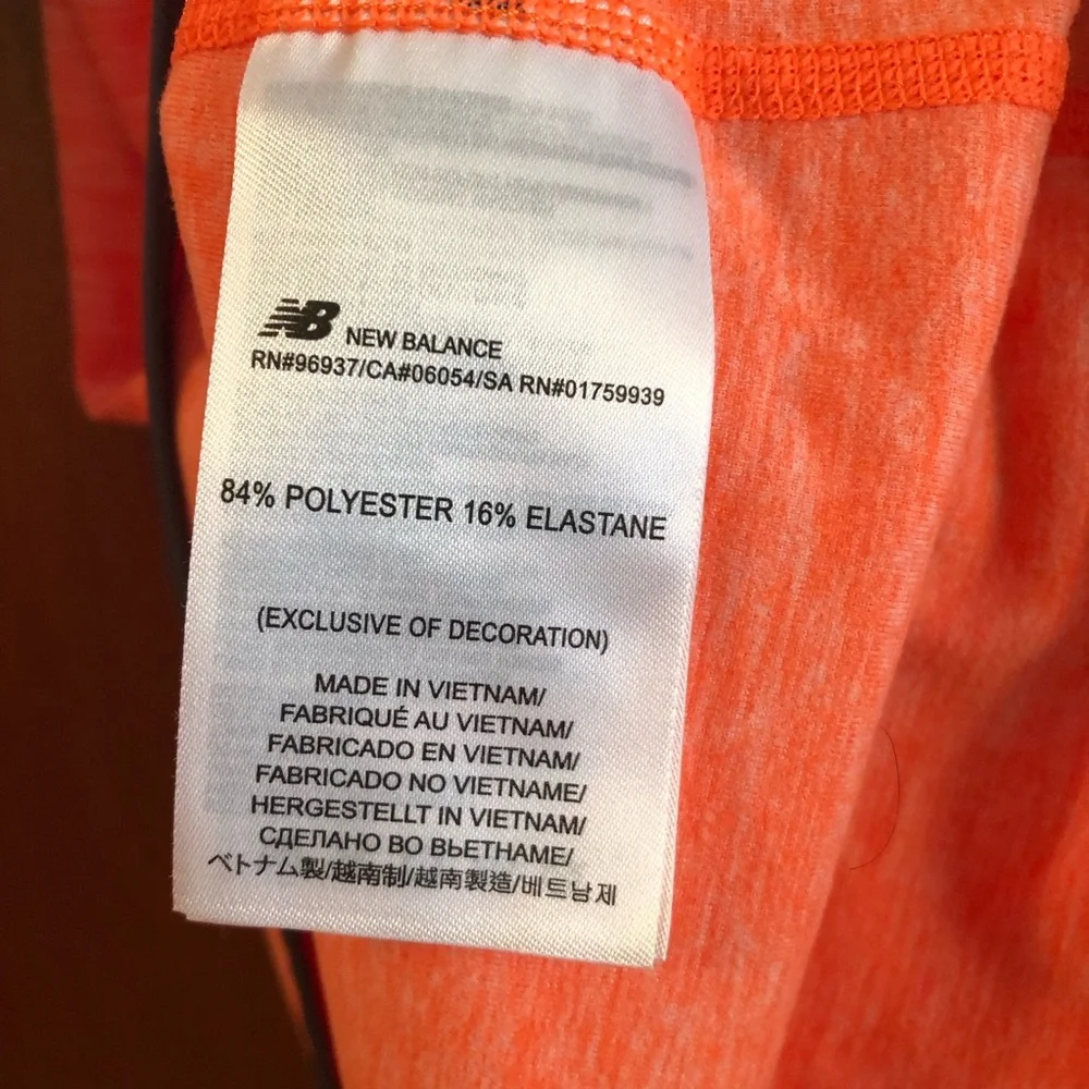 NWT New Balance Dry Accelerate Quarter Zip Pullover Performance Top Size M - Picture 12 of 12